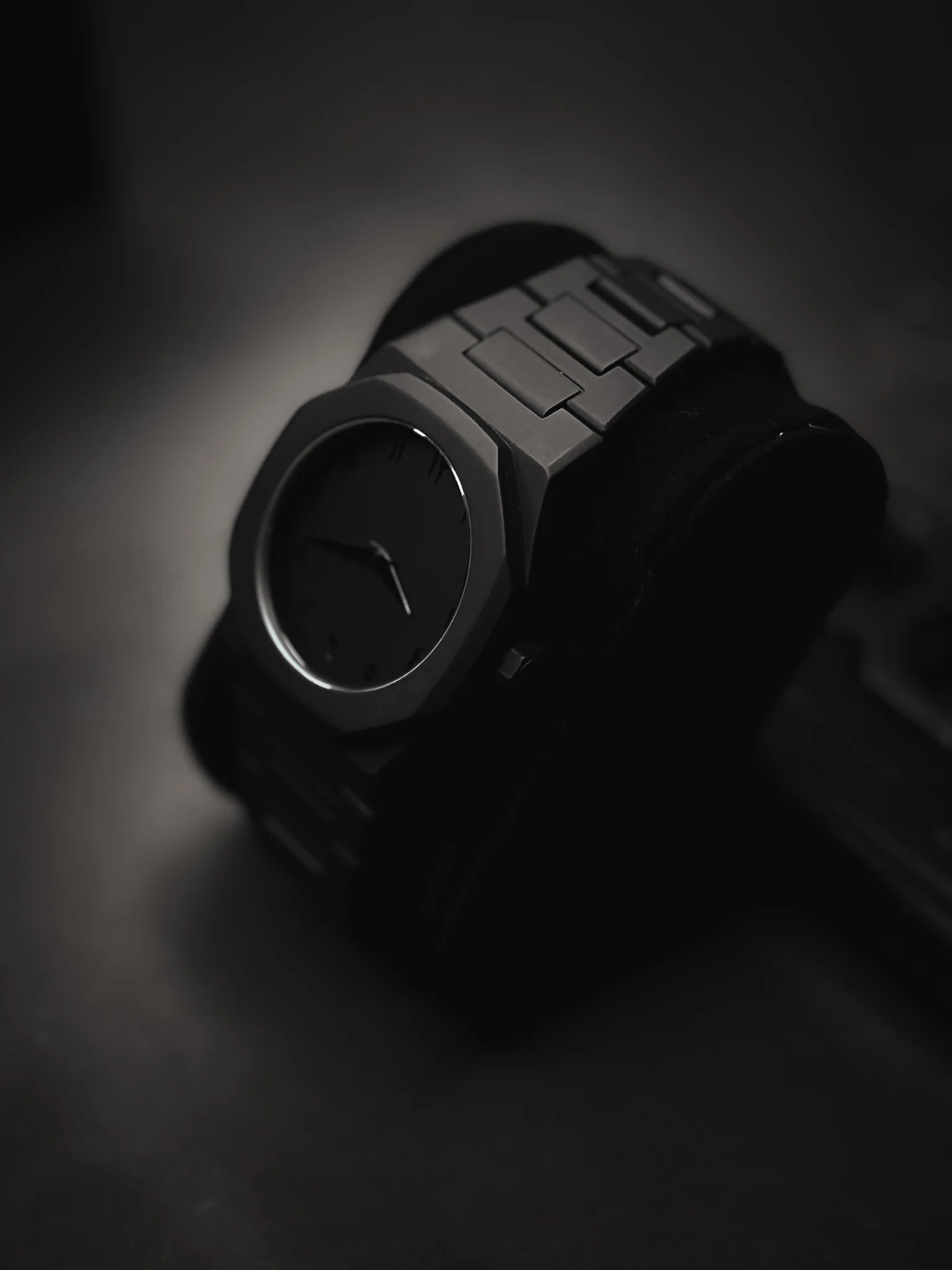 Stainless Steel Black Arabic Aura Watch