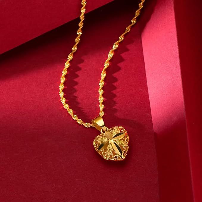 Gold Heart Necklace for Women – Elegant Pendant